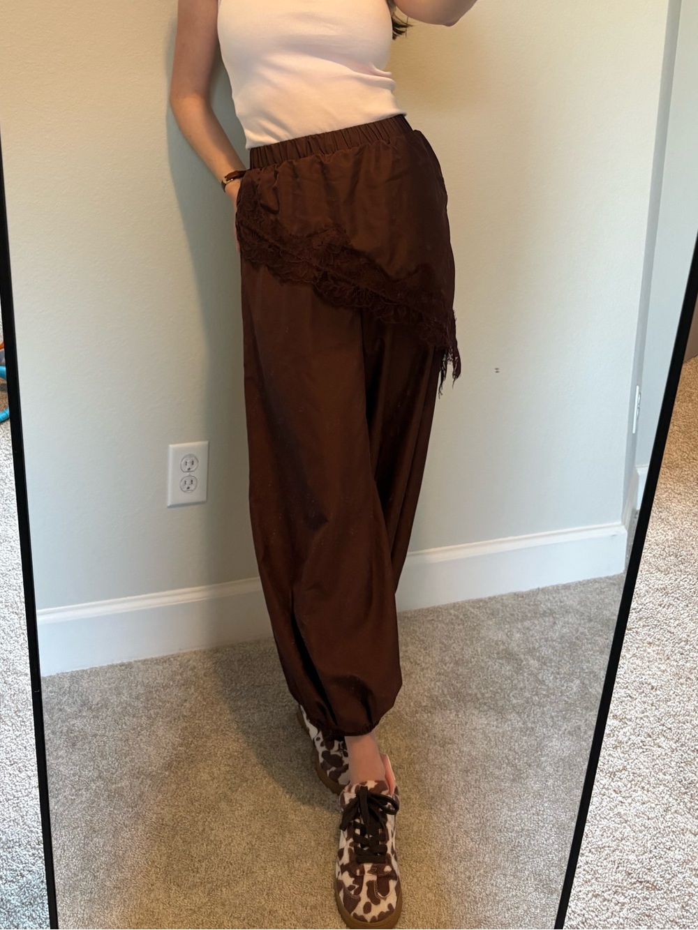Wide-Leg Elastic Waist Brown Pants with Fringe Trim